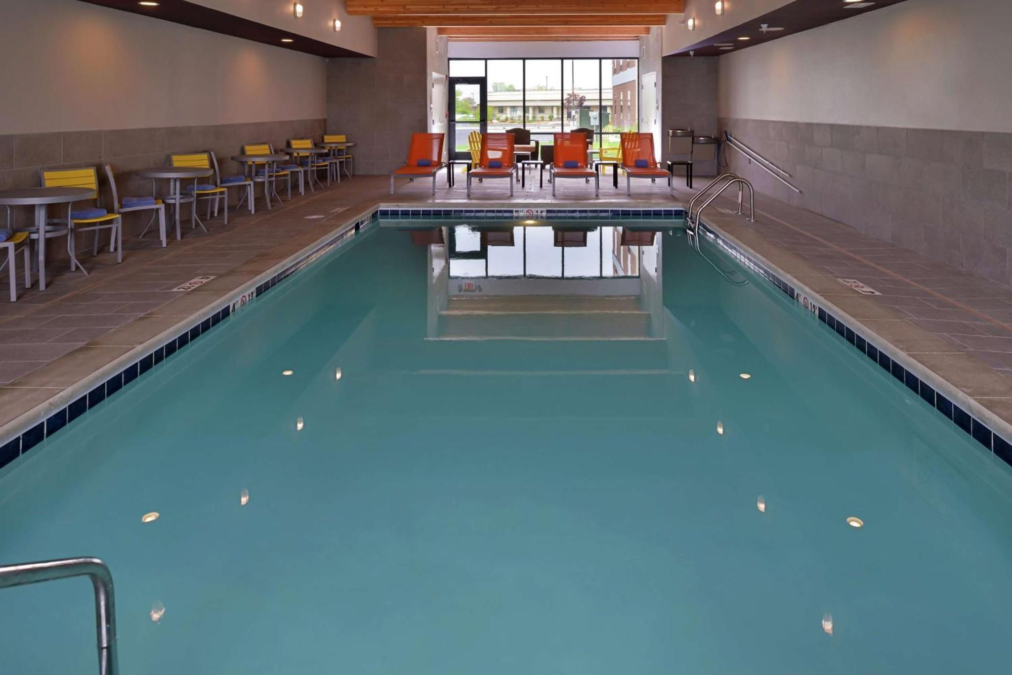Home2 Suites By Hilton Merrillville Exteriör bild